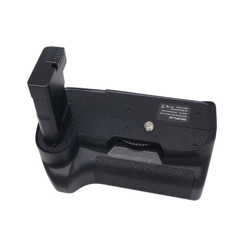 [AUSTRALIA] - mcoplus BG-D3100 Vertical Battery Grip Holder Pack for Nikon D3100 D3200 D3300 D5300 Digital SLR Camera Use EN-EL14 Batteries 