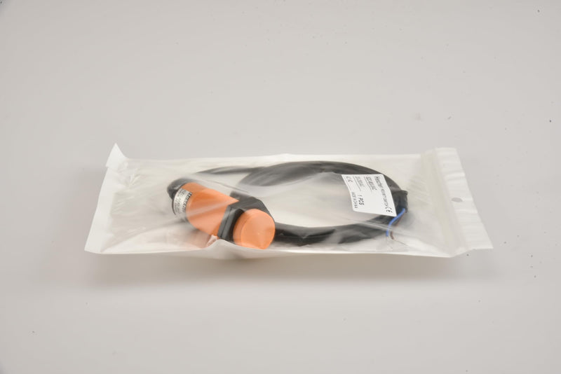 M30 Capacitive Proximity Sensor Switch, SZC-M30-20AC, Detecting Distance 1-20mm, 20-250VAC 400mA, Normally Closed (NC), 2 Wire