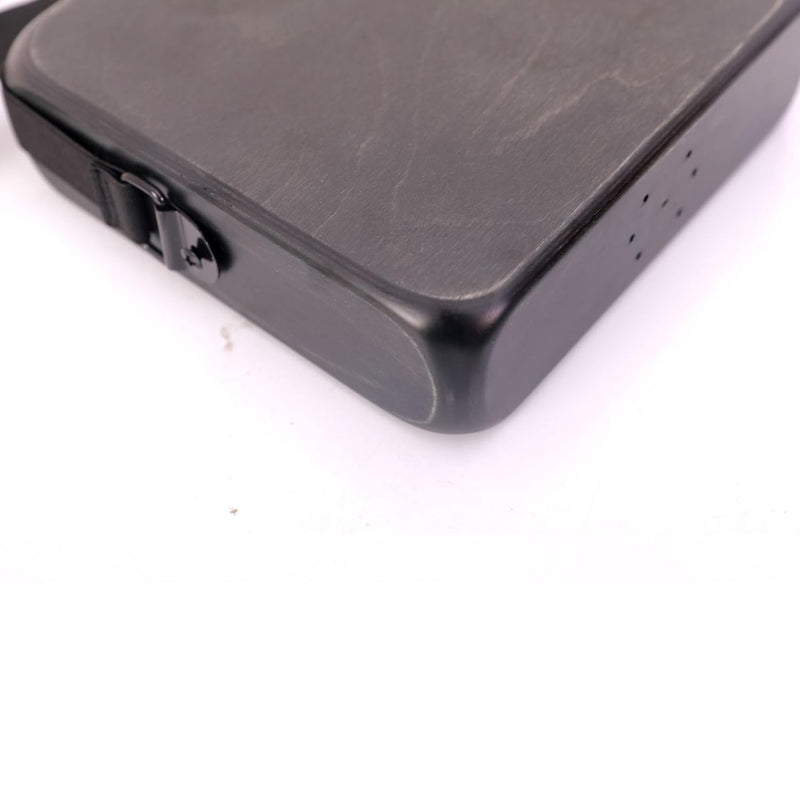 The Kandu Mashbox - is the first-ever wearable drum shaker,small Cajon designed to meet the needs of every percussionist (Black) Black