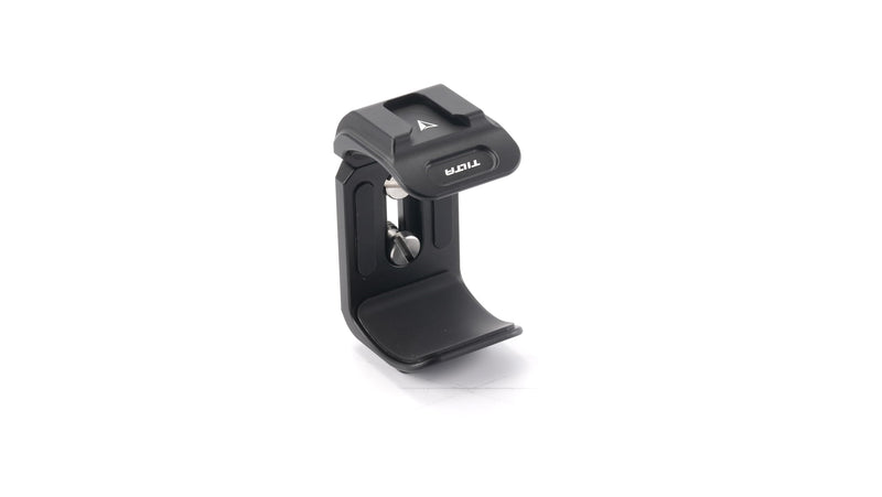 [AUSTRALIA] - Tilta Universal Power Bank Holder Clamp | Aluminum Alloy Mount with Cold Shoe & 1/4"-20 Threads | Fits 59–94mm Wide Power Banks | Secure Camera Cage Accessory – Black (TA-UPBH-B) 