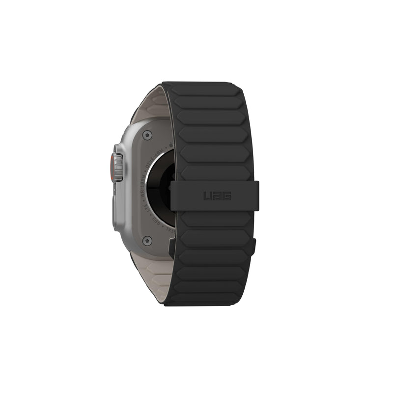 URBAN ARMOR GEAR UAG Compatible with Apple Watch Band 49/46/45/44mm & 42/41/40mm Pathfinder Silicone Double Side Reversible Magnetic Watch Strap iWatch Series Ultra 3/Ultra 2/Ultra/4-11/SE3/SE2/SE Black/Titanium