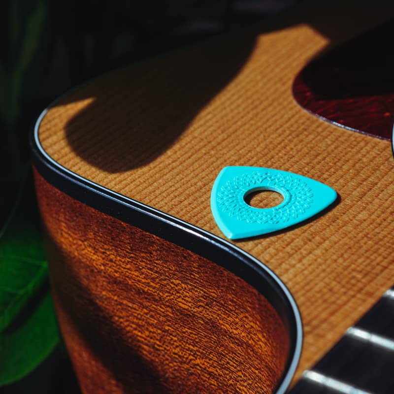 Bog Street Axe Blade Light Ergonomic, 3-Sided Guitar Pick. - One .5mm standard tip and Two 1.5mm Jazz style tips. (6-Pack) 6-Pack