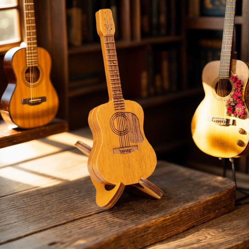 Wooden guitar pick case, with stand, wooden acoustic guitar pick box，3 wooden guitar picks, guitar shape replica guitar pick case, suitable for bass guitar ukulele lovers guitar pick case.