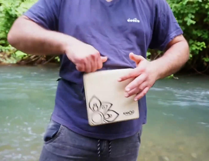 The Kandu Mashbox - is the first-ever wearable drum shaker,small Cajon designed to meet the needs of every percussionist-natural (Yellow) Yellow