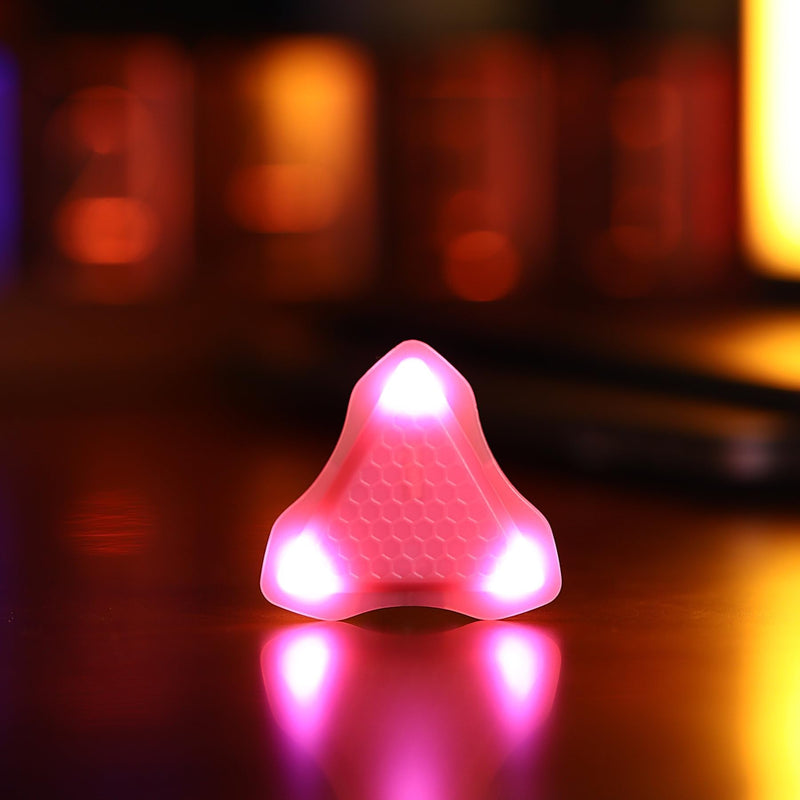 Auto Glowing LED Guitar Pick, Non-slip honeycomb touch, 3 Thickness Options for Electric Guitar,Bass Guitar Picks,White Light, XL size