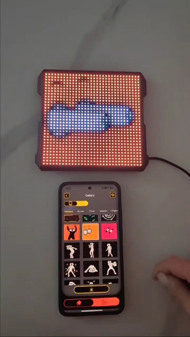 32x32 LED Pixel Art Display, USB Powered Gaming Desk Decor with App