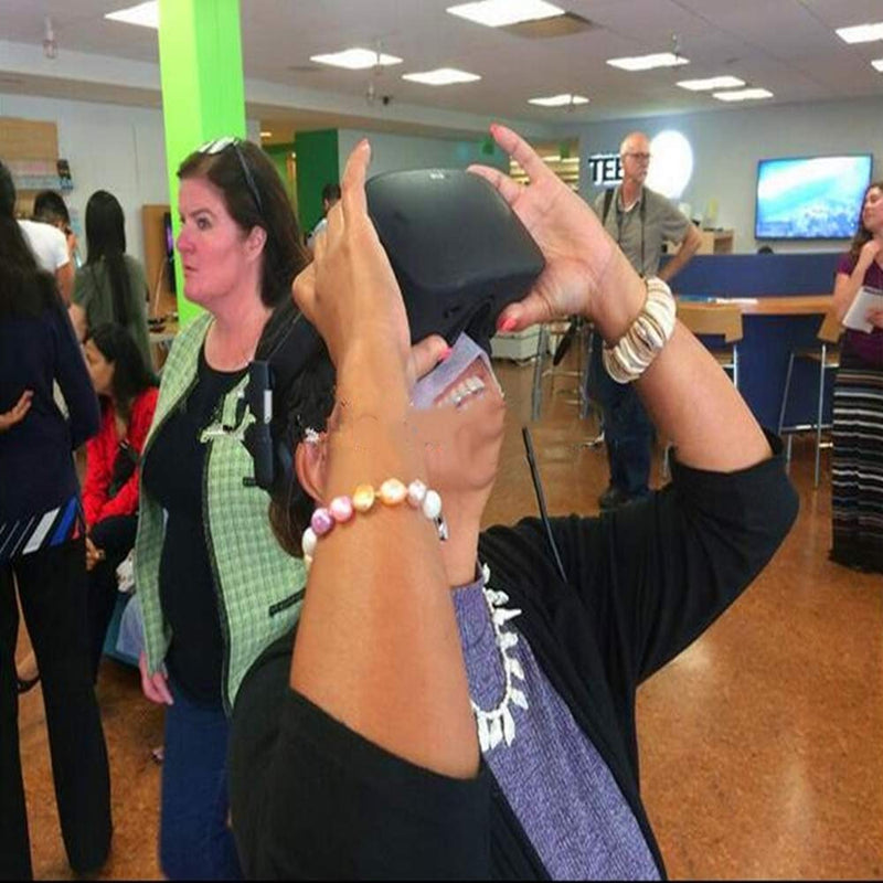 100 Pack Disposable VR Mask Sanitary VR Eye Covers VR Mask for VR Face Mask,Virtual Reality Face Mask Compatible with HTC Vive Pro/PS VR/Gear VR/Oculus Rift Go e altre cuffie Most vr Headset (White) White