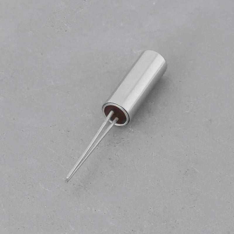 Be In Your Mind 20 Pieces 32.768 KHz Cylindrical Quartz Oscillators 3 x 8 mm Watch Quartz Replacement for TV Electronics PC Cards Electronic Meters