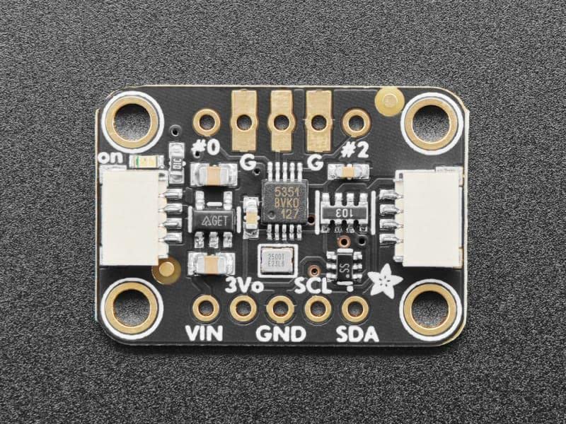 Adafruit Si5351A Clock Generator with STEMMA QT - 8 kHz to 160 MHz