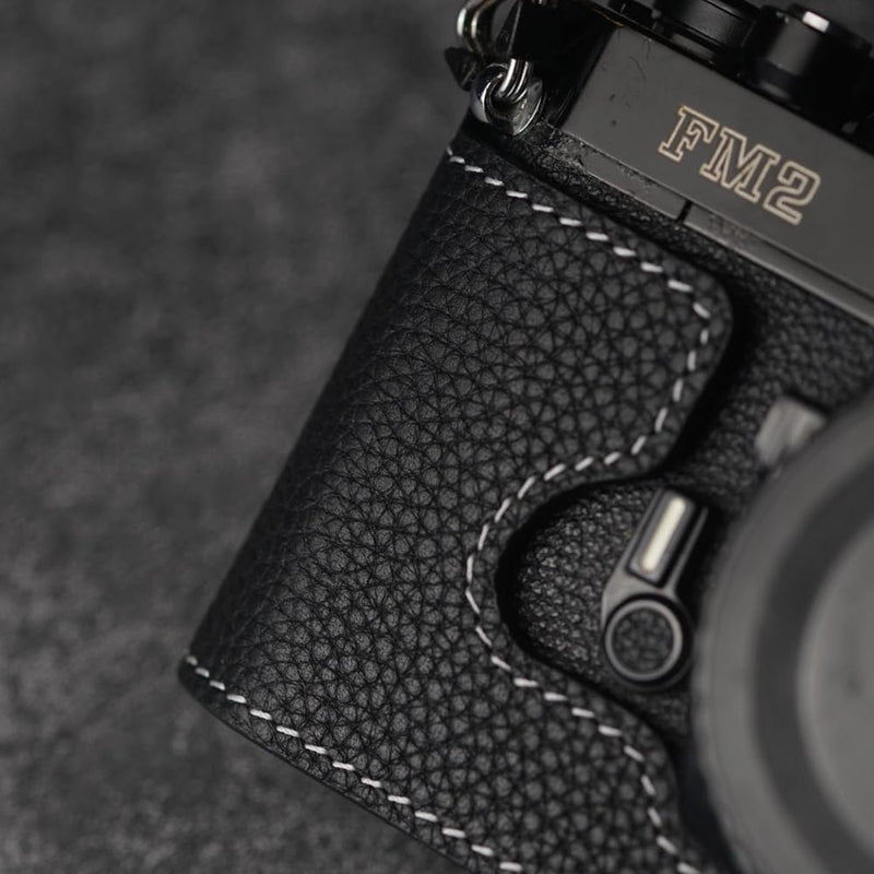 FM2 half case,Handmade Genuine Real Leather Half Camera Case Bag for Nikon FM2 FM2n FE2 (Black) Black