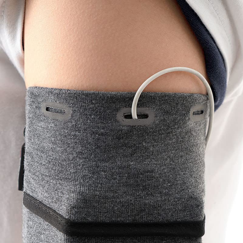 Sports Running Armband for Cell Phone, Universal Phone Armband Sleeve for Workout, Water Resistant Running Pouch for Gym (Medium) Medium