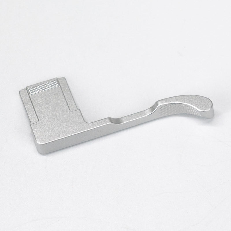 Iborrys Thumb Up Grip ， Compatible with Fujifilm Fuji X-E5 XE5 Camera, Hot Shoe Thumb Rest Support Grip ，Original all-aluminum retro diamond engraving technology | Improves shooting stability (Silver) Silver