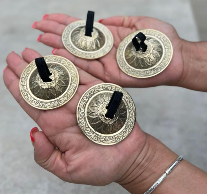 DharmaObjects Belly Dancing - Pro Finger Zills or Cymbals 2 Pair/4pcs Gold 6cm