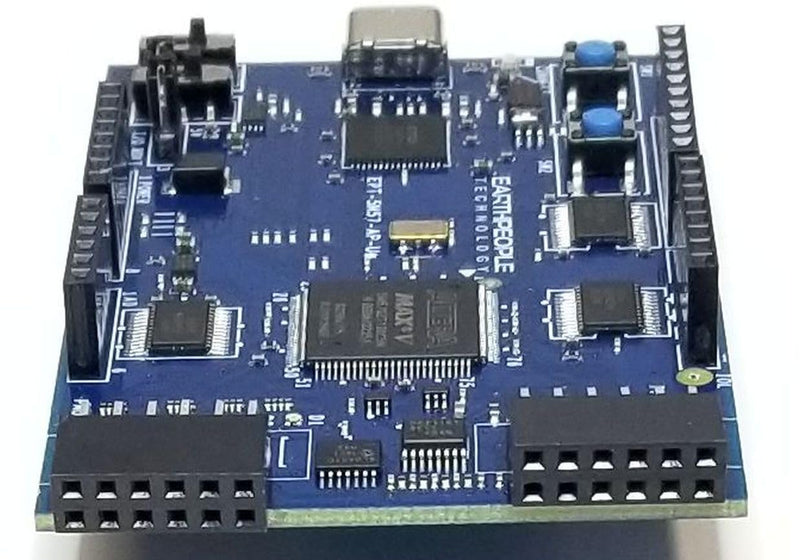 Altera MAX V CPLD Development Board - UnoProLogic