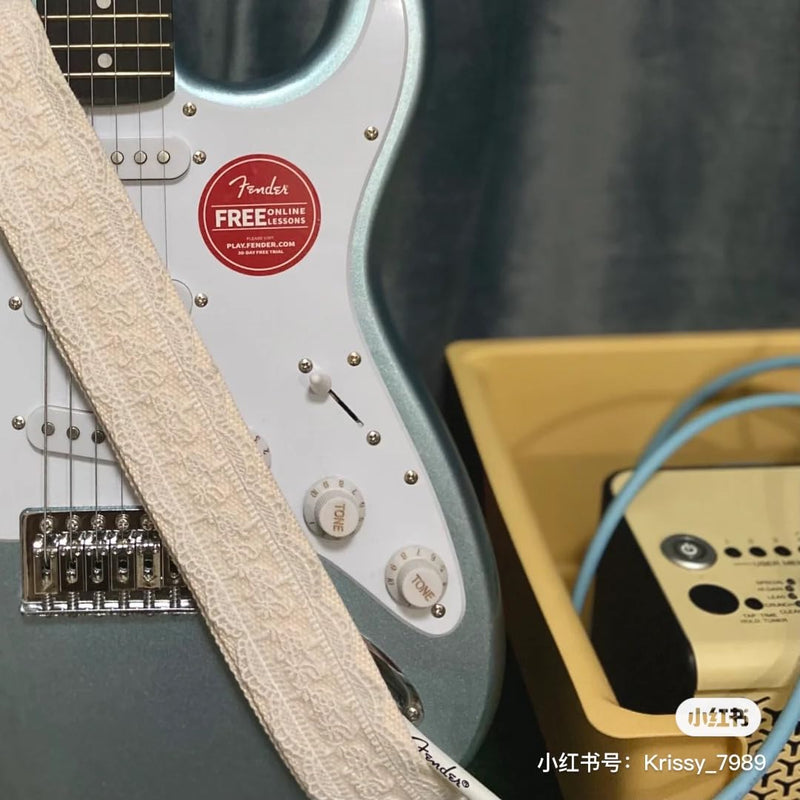 MUSIC FIRST Original Design, 2 inch width (5cm), Cream Lace Electric Guitar Strap Bass Strap With Genuine Leather Strap End (The Leather Made In Italy) (Cream Lace)