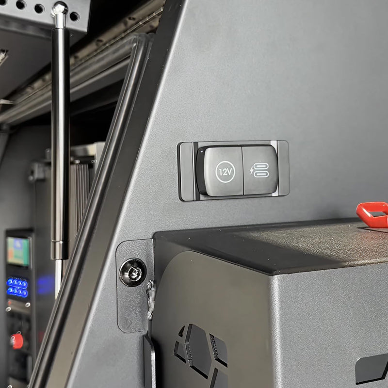 Scanstrut SC-Multi-F1 Flip Pro Multi - Dual USB-C with 12V Power Socket