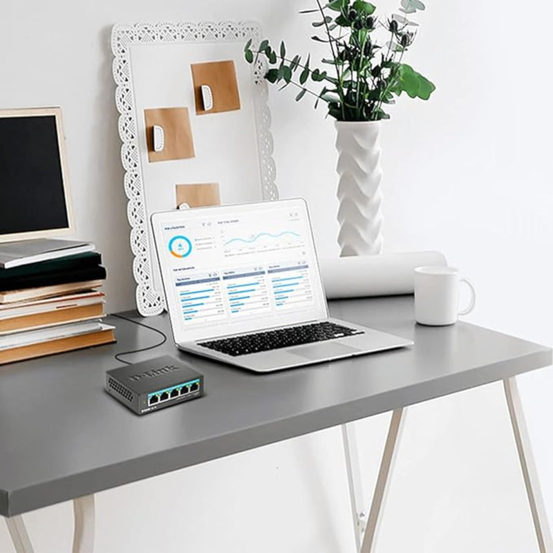D-Link 5-Port 2.5G Unmanaged Ethernet Switch for Office, Media or Gaming | (DMS-105) Multi-Gig Fanless Sturdy Metal, Desktop/Wall, LED Speed Indicator, QoS, Shielded Ports, Energy Saving, Plug&Play 5 Port Multi-Gig 2.5Gb