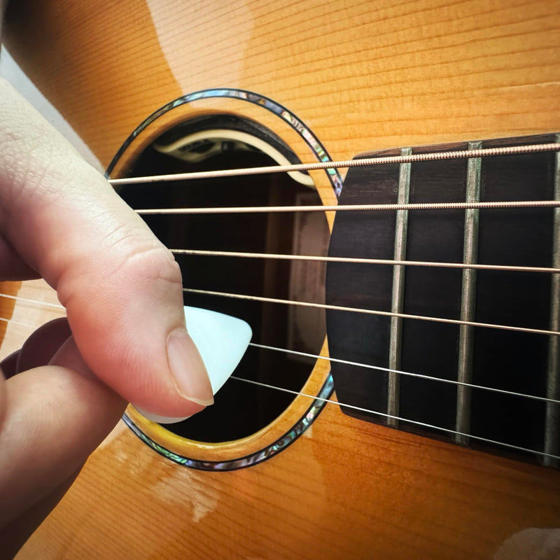 [AUSTRALIA] - WINGO Guitar Picks with Grip Stamped, Non Slip Picks 5 Pack (073, 088, 1.0, 1.25, 1.5mm) for Acoustic Electric Guitar Bass- White Color. 