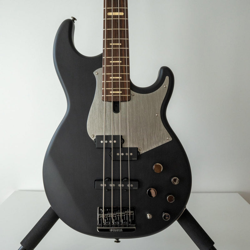 [AUSTRALIA] - Pickguard for Yamaha BB Series Bass Guitars, Gray Chrome Anodized, Compatible with 4 String BB234/434/734A/P34 Models, 1 Unit 