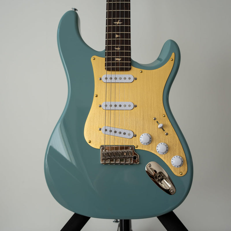 [AUSTRALIA] - Pickguard for PRS SE Silver Sky Electric Guitars, Gold Anodized, 1 Unit 