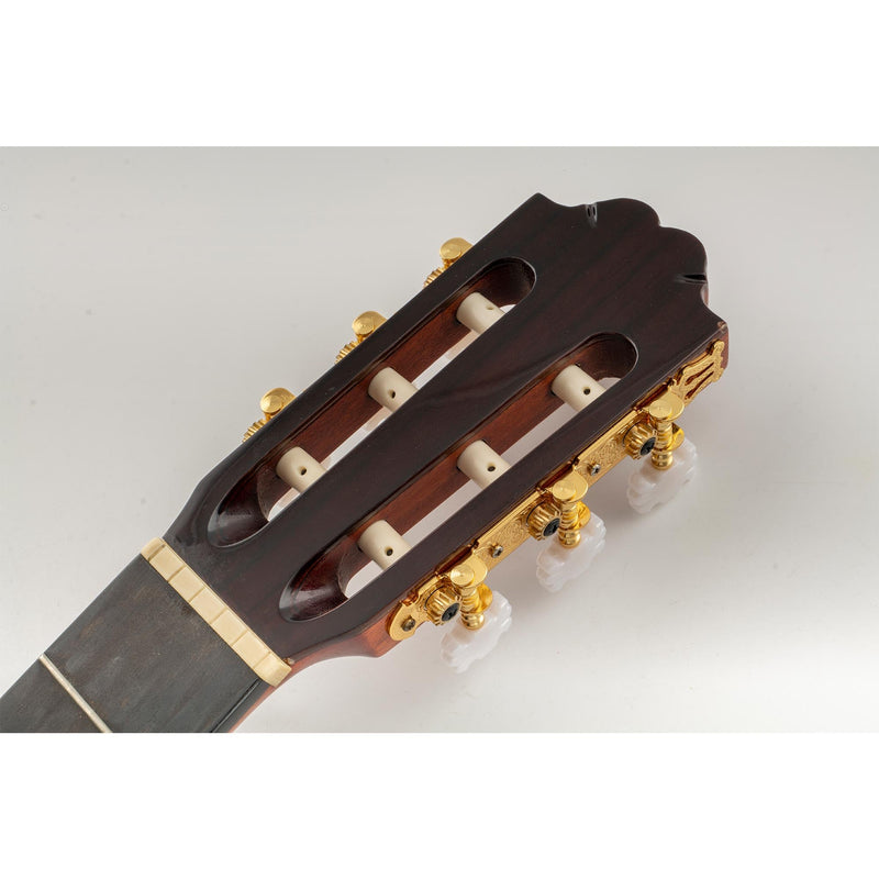 Musiclily Pro 3+3 Lyra Classical Guitar String Tuning Pegs Keys Guitar tuners Machines Heads Set for Classical Guitar, Gold