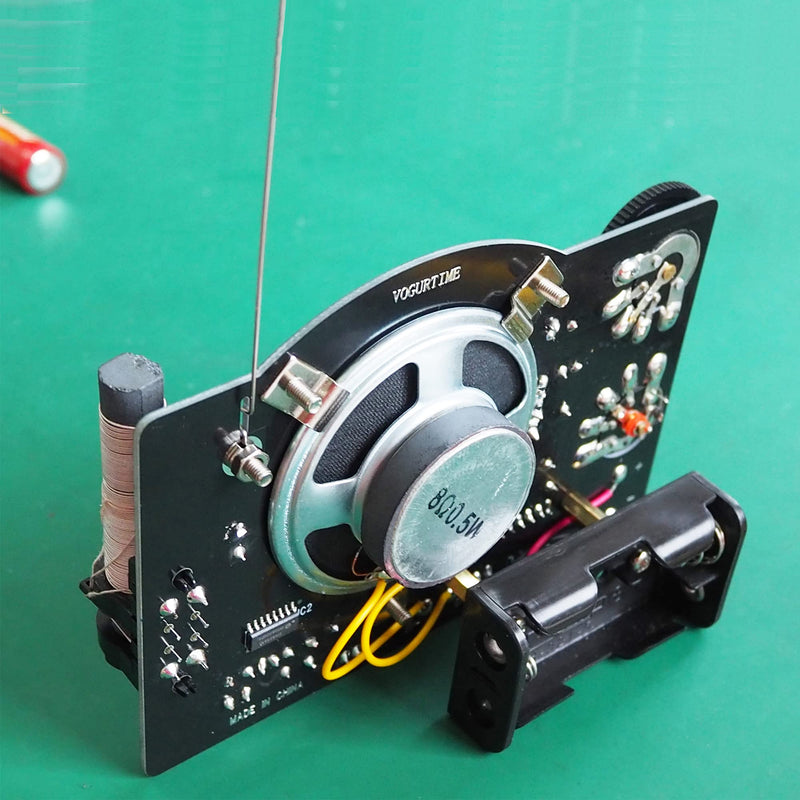 [AUSTRALIA] - AM FM Radio Kit Soldering Project Kit for Learning Practicing Teaching Electronics, Great STEM Project and Gift, New Version Black-black 