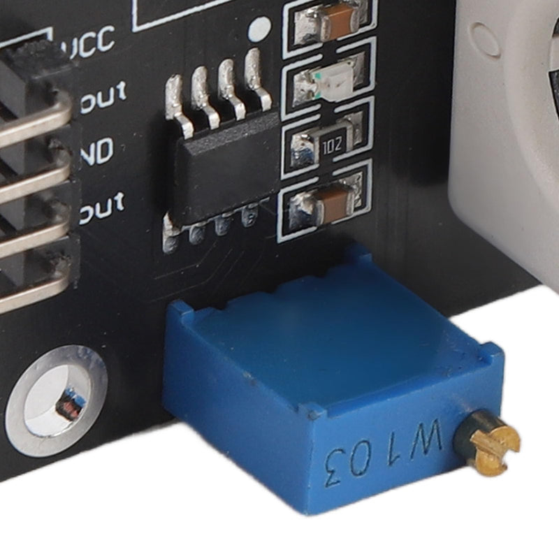 [AUSTRALIA] - Adjustable Hall Effect Current Sensor Module, Short Circuit Overcurrent Protection, DC±100A, Hall Current Sensor Module Detector Board with Signal Output Indicator 