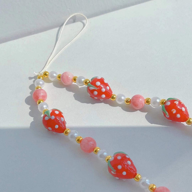 Pink Blue Red Strawberry Beaded Phone Charm Sweet Fruit Pearl Lanyard Wrist Strap Handmade Beads Anti Lost Phone Chain Keychain Gifts for Women Girls style-1