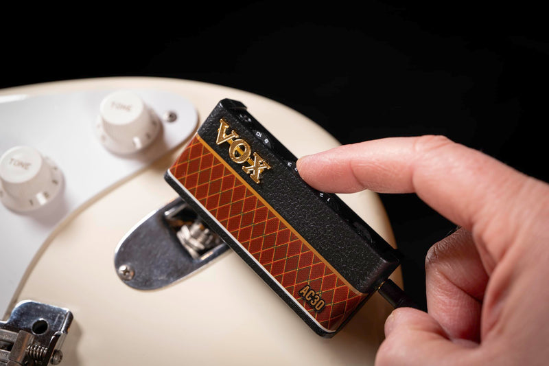 Vox amPlug 3 Plug-In Headphone Amplifier with Built-In Stereo Effects and Volume Control (AC30) [v3] AC30