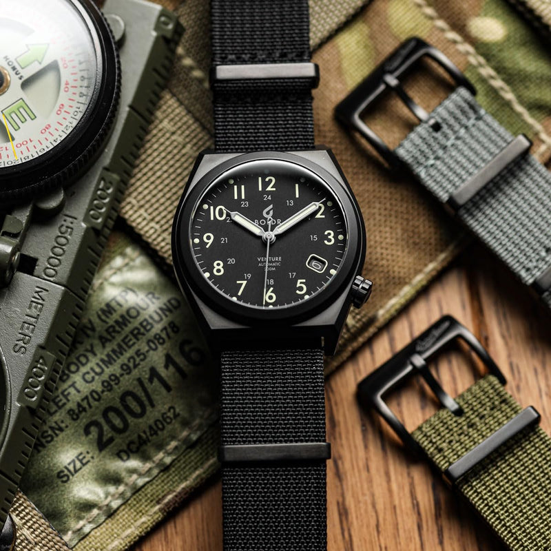 WatchGecko Ridge Nylon Watch Strap | Military Style Nylon Replacement Watch Band, Ridged Texture, Rugged, Quick-Drying And Secure For Outdoor Activities. Black & PVD Black Buckle 20mm