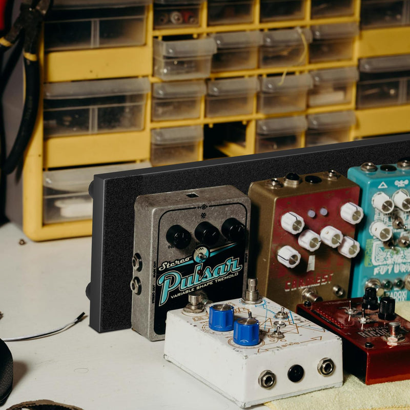 [AUSTRALIA] - 14'' x 5.5'' Aluminum Alloy Guitar Pedal Board 0.8lb Super Light Mini Effect Pedalboard with Carry Bag mini(14"x5.5") 