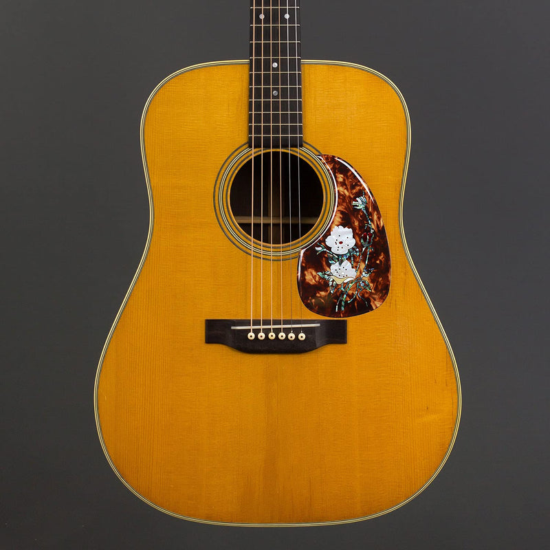 Acoustic Guitar Pick Guard for Most Martin - Right Hand Inlaid Abalone Flower