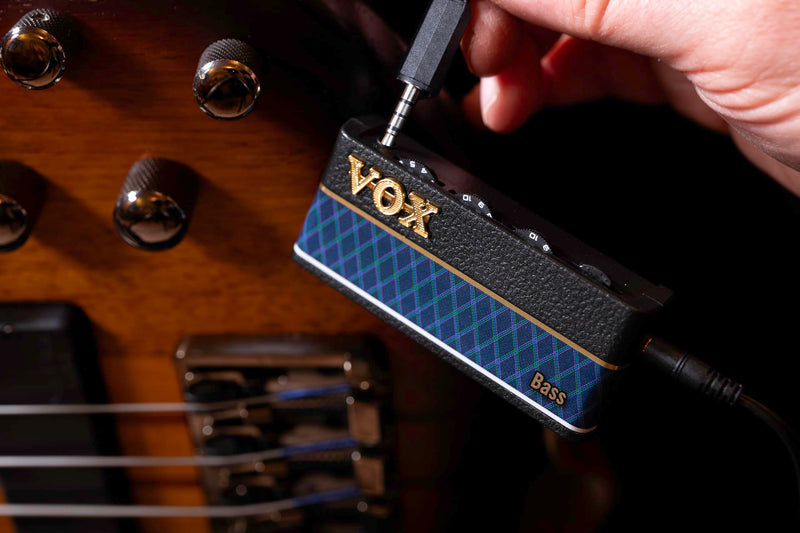 Vox amPlug 3 Plug-In Headphone Amplifier with Built-In Stereo Effects and Volume Control (Bass) [v3] Bass