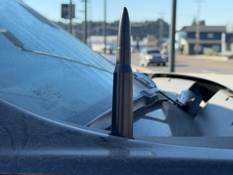 CravenSpeed Bullet Style Stubby Antenna Compatible with Chevy Silverado and GMC Sierra 2500HD and 3500HD (Model Years 2020-2025) | 5.4 Inches | Short Antenna Replacement | Made in the USA Silverado/Sierra HD 2020-2025