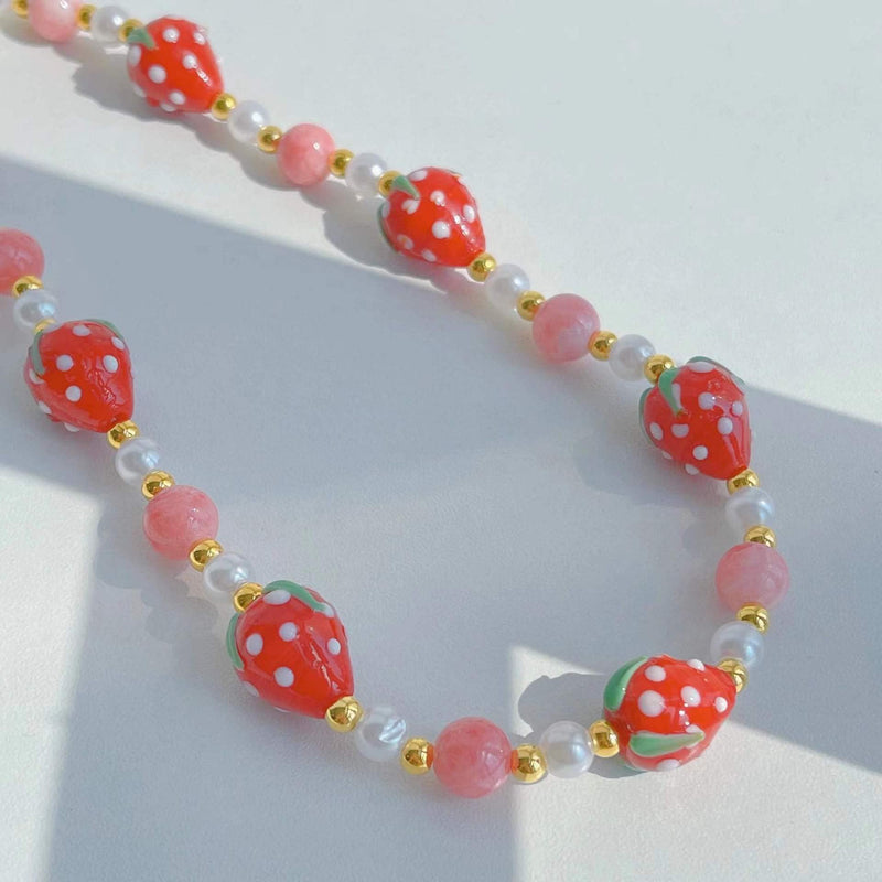 Pink Blue Red Strawberry Beaded Phone Charm Sweet Fruit Pearl Lanyard Wrist Strap Handmade Beads Anti Lost Phone Chain Keychain Gifts for Women Girls style-1