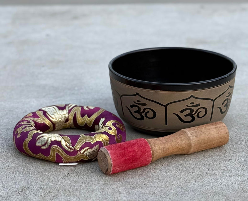 DharmaObjects® Yoga Meditation 6 Inches Ganesh/OM Peace Singing Bowl/Cushion/Rosewood Mallet Gift Set OM