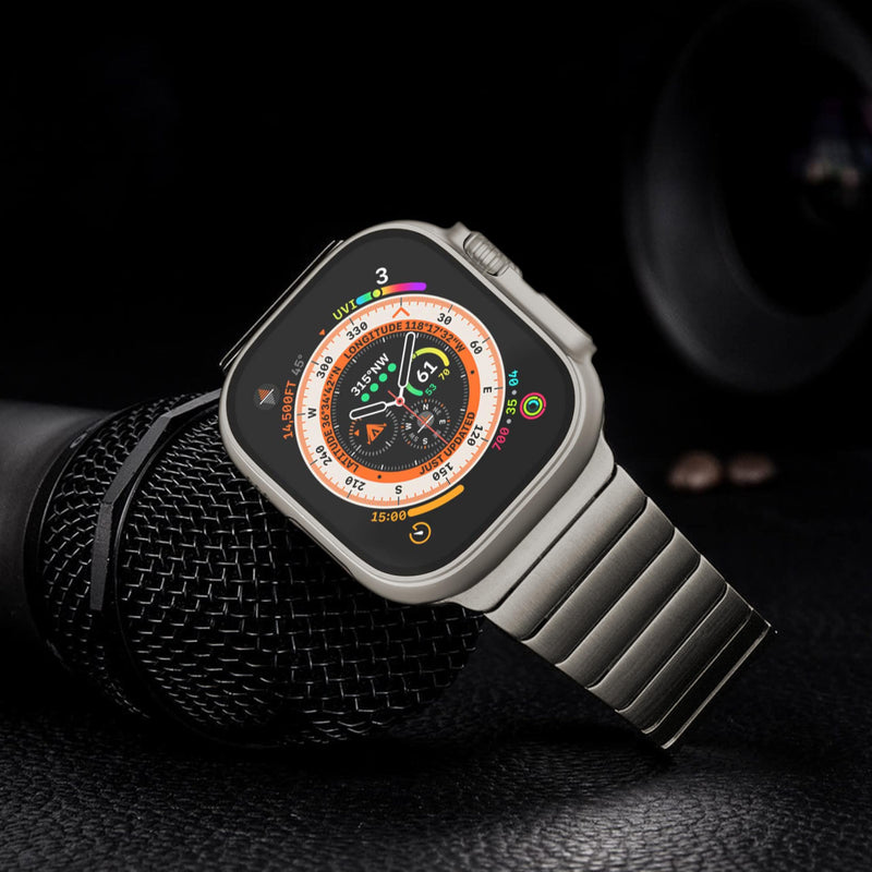 Metal Bands Compatible with Apple Watch Black 38mm 40mm 41mm Wristband Stylish and Simple Business Strap for iWatch Compatible with SE Series Ultra10 9 8 7 6 5 4 3 2 1