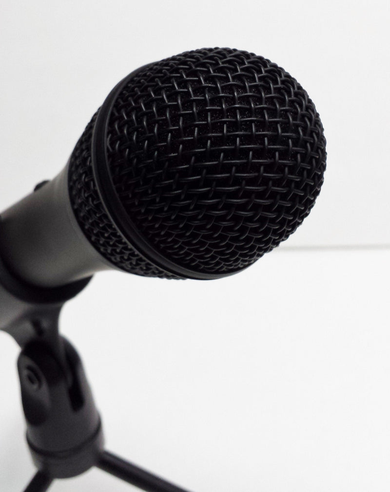 XLR/USB Handheld Dynamic Cardioid Microphone 33-660