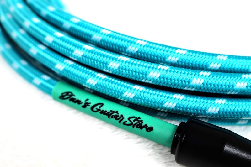 Dan's Guitar Store Instrument Cable (4.5m / 14ft Inline/Right-angle) 1/4 Jack 21AWG OFC 18k gold connector Self-silencing Precision Instrument Cable 4.5 Metre / 14 ft Inline / Right Angle