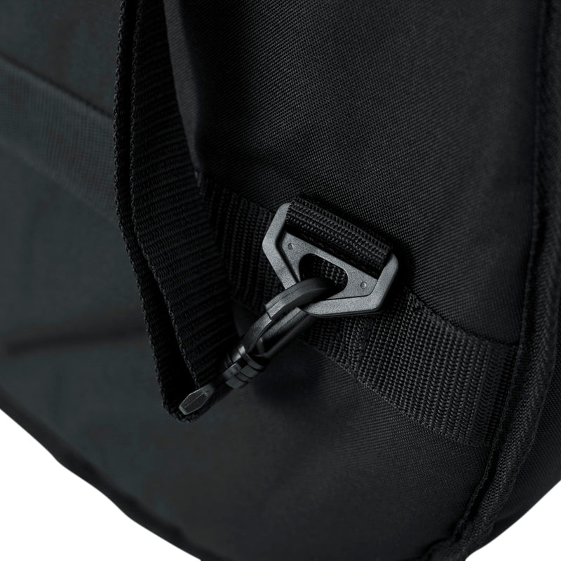 [AUSTRALIA] - Gator Cases Foam Padded Bass Guitar Gig Bag, Fits Jazz and Precision Style Bass Guitars up to 46.5" in Length (GBE-BASS) 