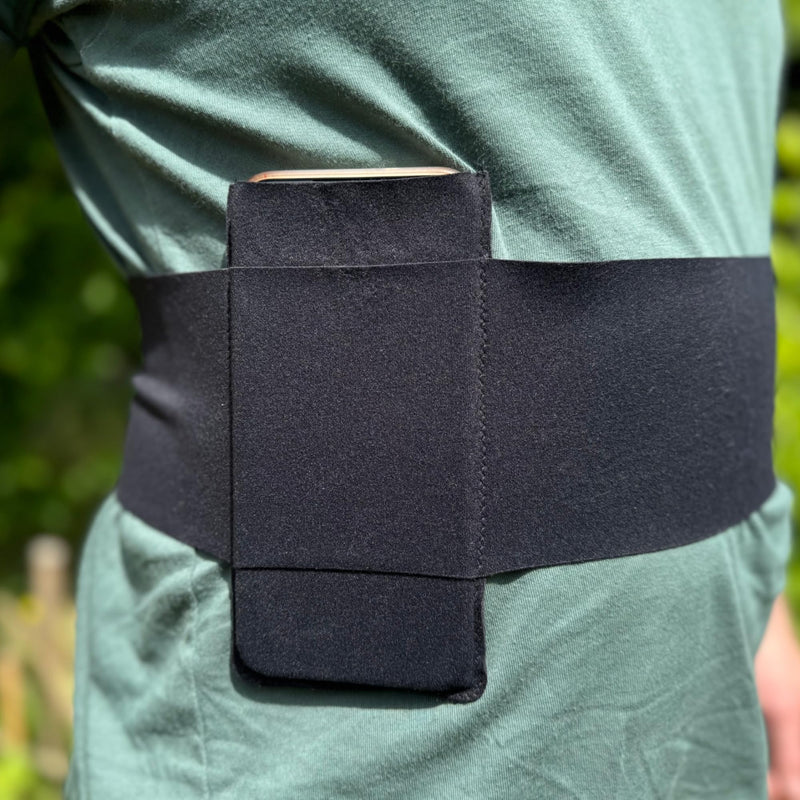 [AUSTRALIA] - URSA Mic Belt: Soft, Slim & Stretchy Microphone Transmitter/Receiver and Mobile Phone Belt for Musicians, Sound Mixers, Live Sound and Fitness Instructors; Breathable, Skin-Safe, Universal Size 