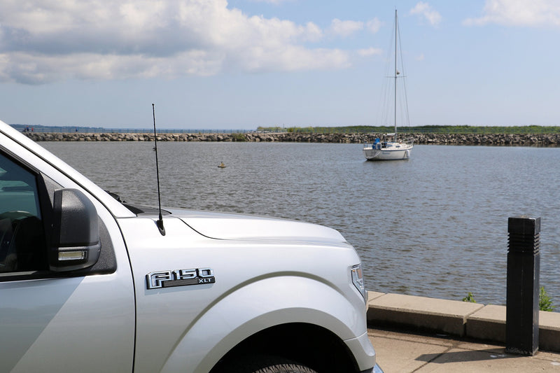 [AUSTRALIA] - AntennaMastsRus - 15 Inch Black Antenna for GMC Sierra 1500 (2006-2026) - Spiral Wind Noise Cancellation - Spring Steel Construction 