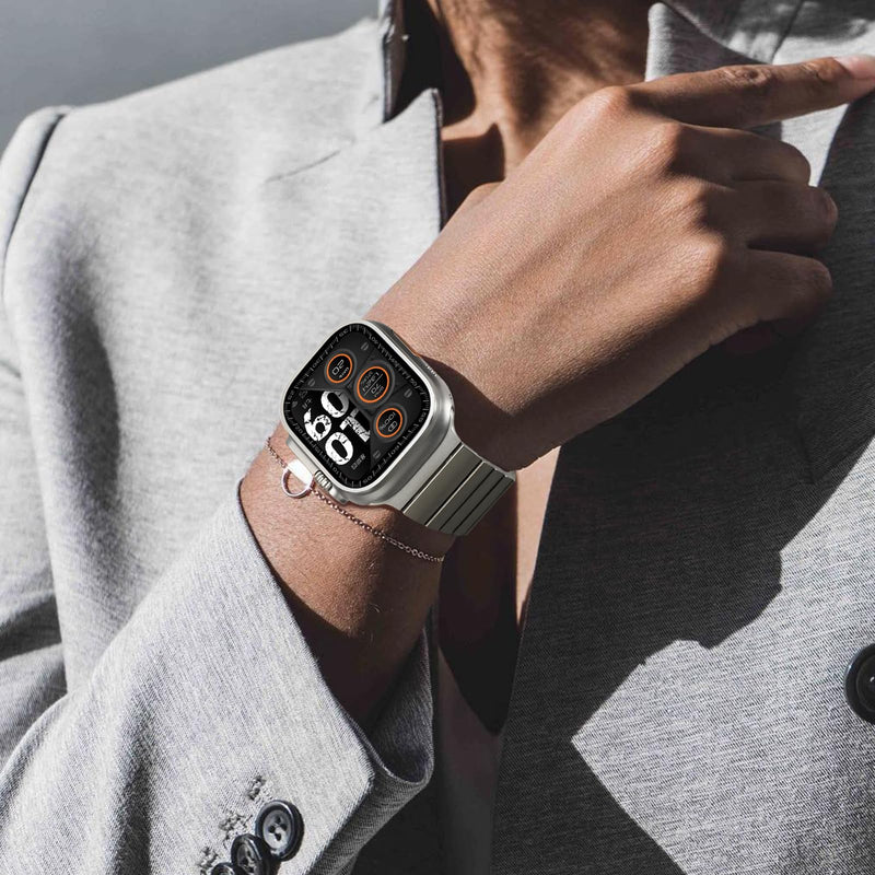 Titanium Band, Adjustable, Magnetic Clasp, Compatible with Watch Ultra 2, 49mm, 45mm, 44mm, 42mm, Series 9, 8, 7, 6, 5, SE Ultra, Women & Men (49mm/45mm/44mm/42mm, Titanium) 44mm/45mm/46mm/49mm/42mm(series 3）