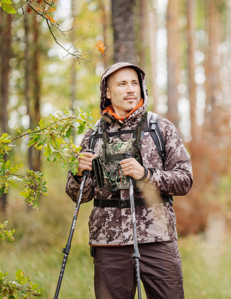 Binocular Harness Chest Pack Magnetic Closure, Bino Case with Detachable Rangefinder Pouch, Camouflage Bino Bag with Adjustable Strap for Hunting, Field Observation Camo MP Medium