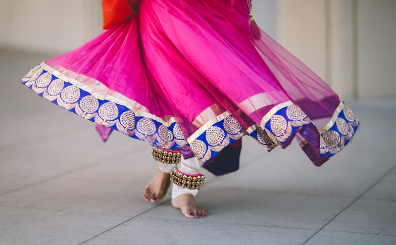 [AUSTRALIA] - MBI Ankle bells Bharatnatyam Ghungroo and kathak dancing Anklet (Ghungroo) |Musical Instrument Dancing gear| Indian Classical Dancers Anklet (Purple Padded 3 Row with 60 Bells) Purple 