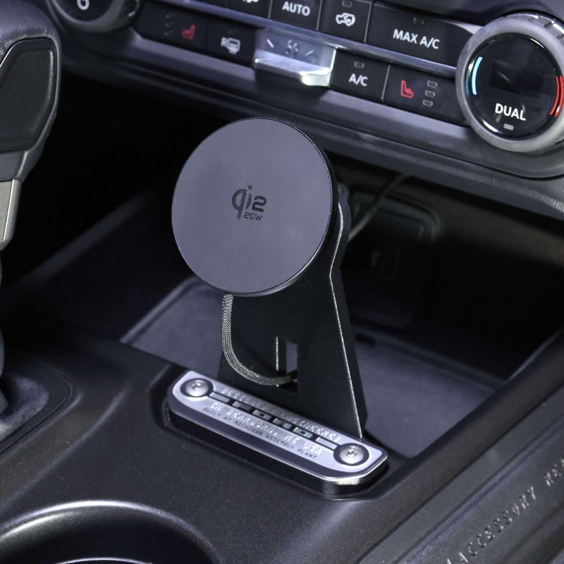 Wireless Charger Phone Mount Compatible with Ford Bronco 2021-2026 - 360° Tilt Swivel Adjustable Phone Holder for Bronco Accessories - for MagSafe Compatible Phones - 25W Fast Charging.