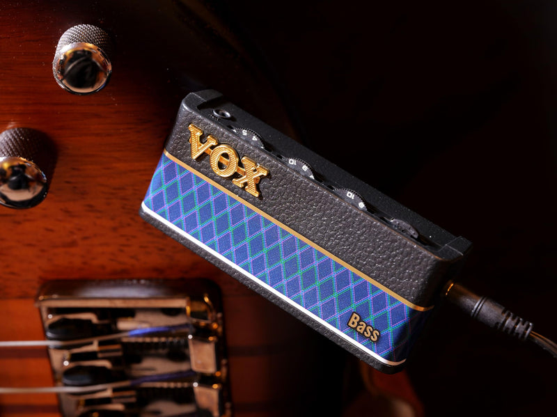 Vox amPlug 3 Plug-In Headphone Amplifier with Built-In Stereo Effects and Volume Control (Bass) [v3] Bass
