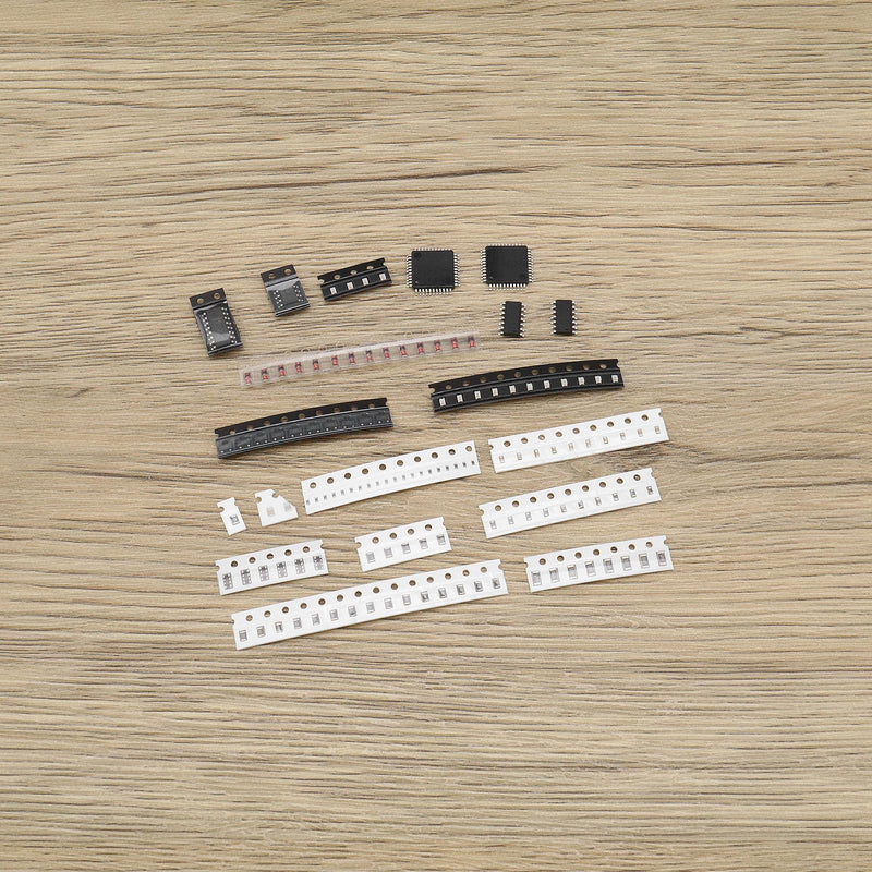 [AUSTRALIA] - EMSea DIY SMD/SMT Components Practice Board Soldering Skill Training Kit CD4017 NE555 for Christmas Decorations Desktop Decorations 