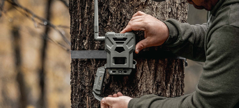 SPYPOINT Rechargeable 7.4V Lithium Battery Pack for Trail Camera with 5.4 amp-Hours and AC Charging Cable | Cellular Trail Camera