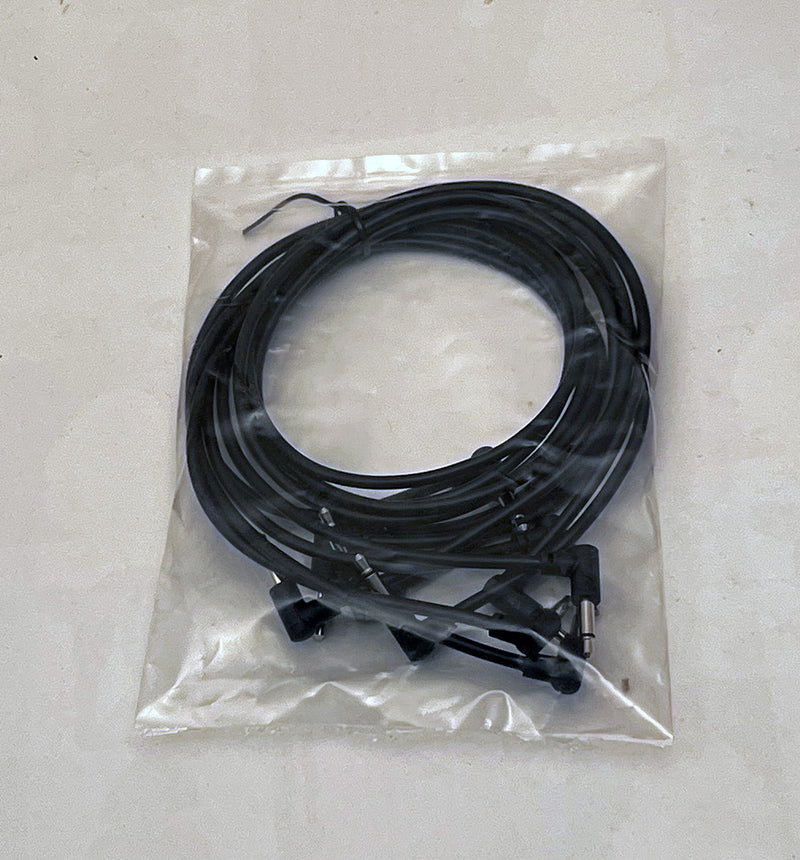 SSMS - Luigis Modular M-PAR Right Angled Eurorack Patch Cables - Package of 5 Black Cables (60cm) 60cm